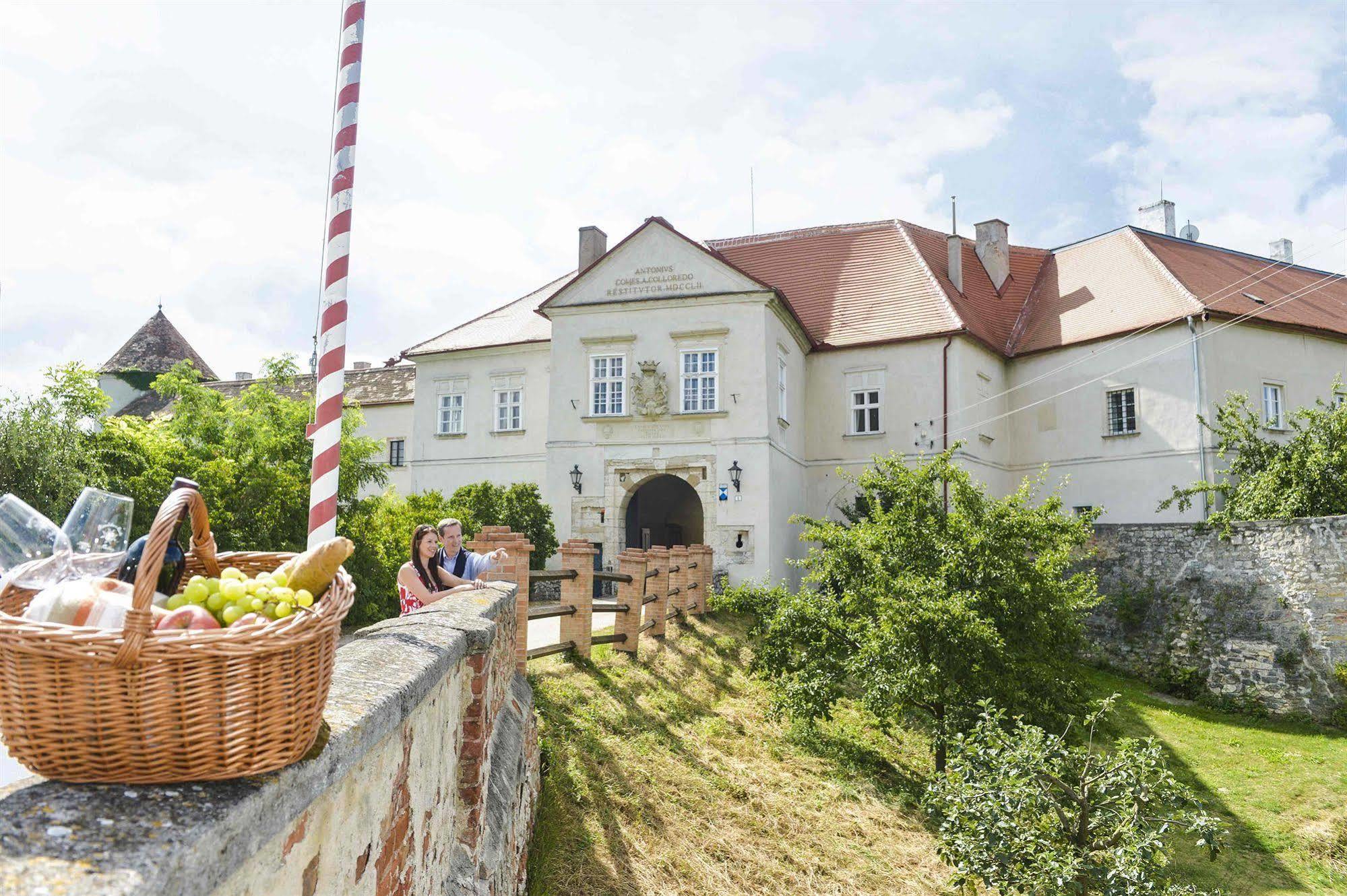 Schlosshotel Mailberg Εξωτερικό φωτογραφία
